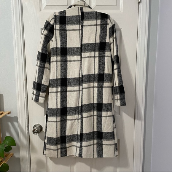 Plaid long coat - Picture 2 of 5